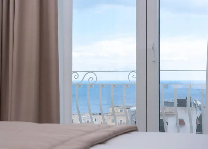 Sopramonte 7 4* 카프리