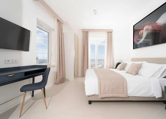 Sopramonte 7 4* 卡普里